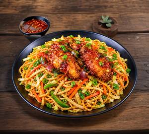 Veg noodles with Chicken Chilly