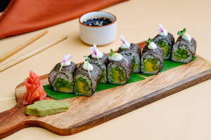 Asparagus Avocado Maki Sushi