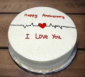 Happy Anniversary Heart Vinali Cake