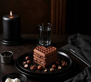 Hazel Glaze - Mini Hazelnut Waffle