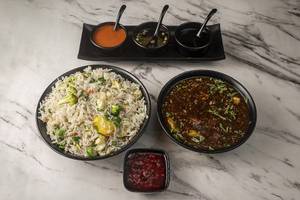 Veg Fried Rice With Veg Manchurian