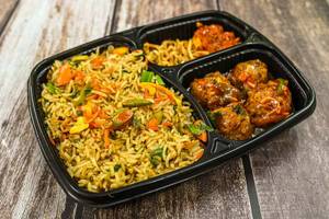 Chicken Schezwan Fried Rice With Chicken Manchurian