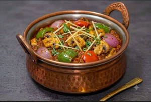 Kadhai Mushroom [serves 2, 500 ml]