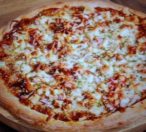 (8 inch) grill chicken pizza