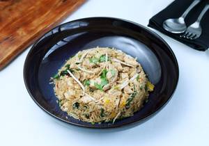 Chilli Basil Fried Rice Chicken