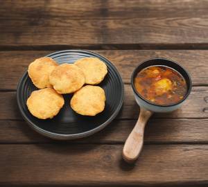 Club Kachori Subzi [5 Pieces]