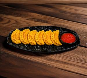 Cheese corn momos