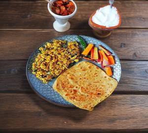 Paneer Bhurji With 2 Plain Paratha