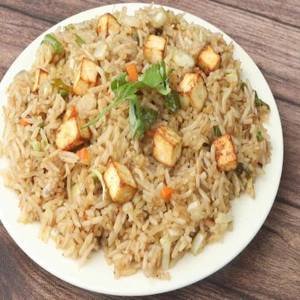 Paneer Chilli With Fried Rice