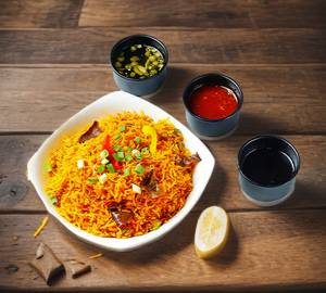 Veg Singapuri Fried Rice