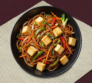 Paneer Hakka Noodles
