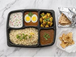 Egg Curry Thali