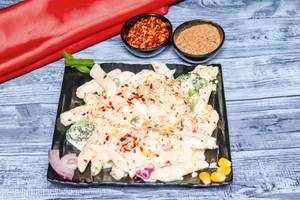 Cheese white sauce pasta