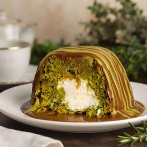 Kunafa Cheese Bomb