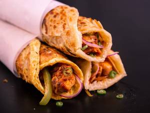 Chicken egg roll