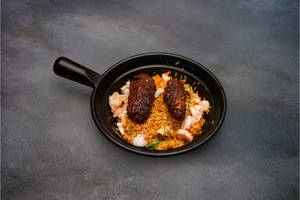 Singapore Mixed Claypot Rice 