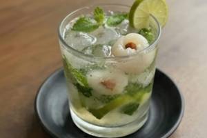 Litchi Mojito