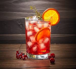 Cranberry iced tea