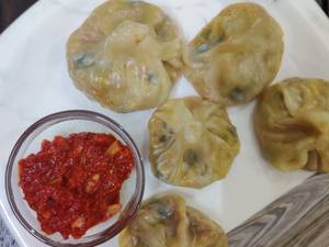 Paneer Tikka Momos [5 Pieces]