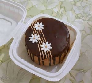 Chocolate bento cake