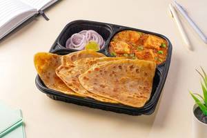 Matar Paneer with Paratha Lunchbox