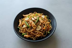 Chicken Chilli Garlic Noodles