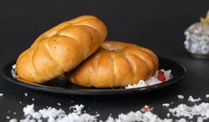 COCONUT BUN