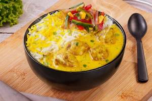 Kadhi Pakoda Lite Rice Bowl