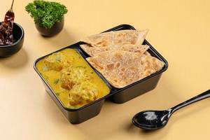 Kadhi Pakoda & Paratha Dabba