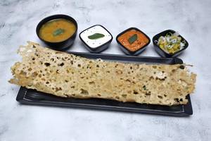 Onion rava dosai
