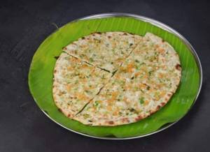 Paneer Stuffed Kulcha