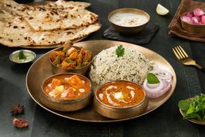 Deluxe Veg Thali