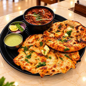 Chur Chur Naan Combo