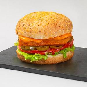 Spicy paneer burger