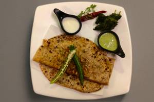 Palak paratha