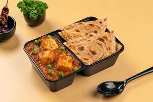 Matar Paneer & Lachha Paratha Dabba