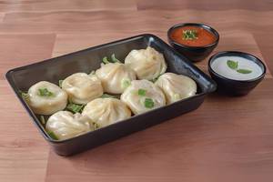 Chicken peri peri steamed momos