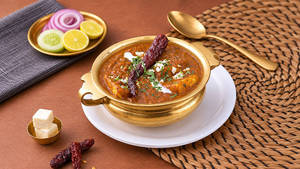 Paneer Tikka Lalmirchi Curry