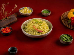 Veg Hakka Noodles