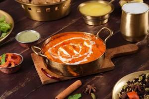 Shahi Paneer (Makhni Gravy)