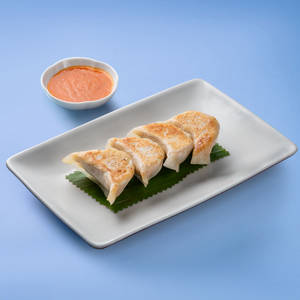 Pan Fried Chicken Dumpling With Sichuan