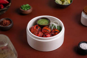 Tandoori Veg  Momos