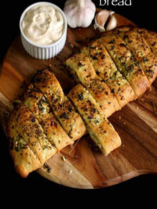 Plan Garlic Bread Sticks