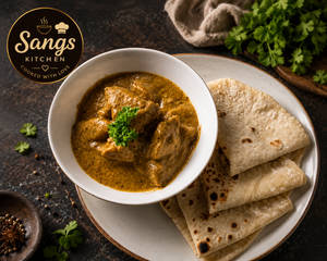 Chapathi With Chicken Curry