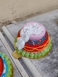 RCB Spl KitKat Cake