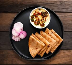 Dahi bhindi sabji with tawa roti