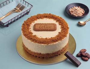 Lotus Biscoff Cake (~1000gm)