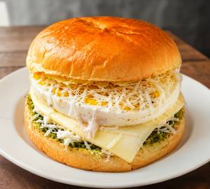 Rich Cheesy Steam Egg Burger