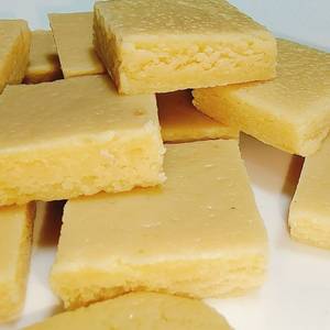 Khoya Burfi [Per Kg]
