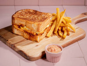 Paneer Peri Peri Tikka Sandwich